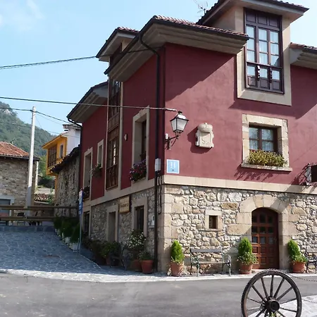 Szálloda Mestas Arenas de Cabrales