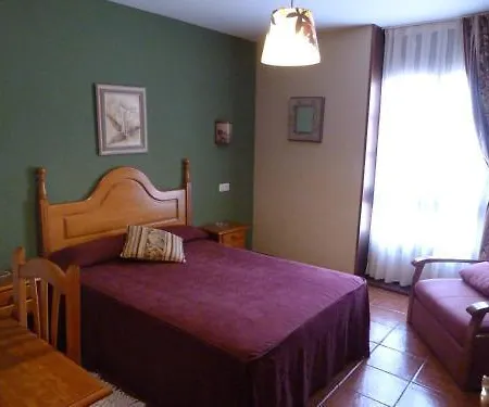 Hotel Mestas Arenas De Cabrales